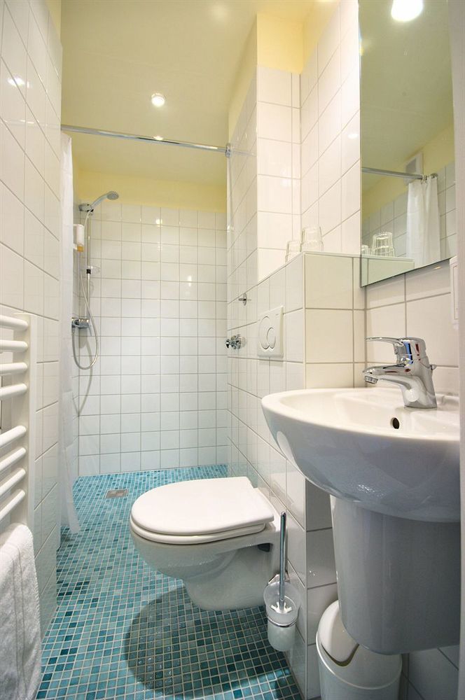 Hotel Wiking كيل المظهر الخارجي الصورة